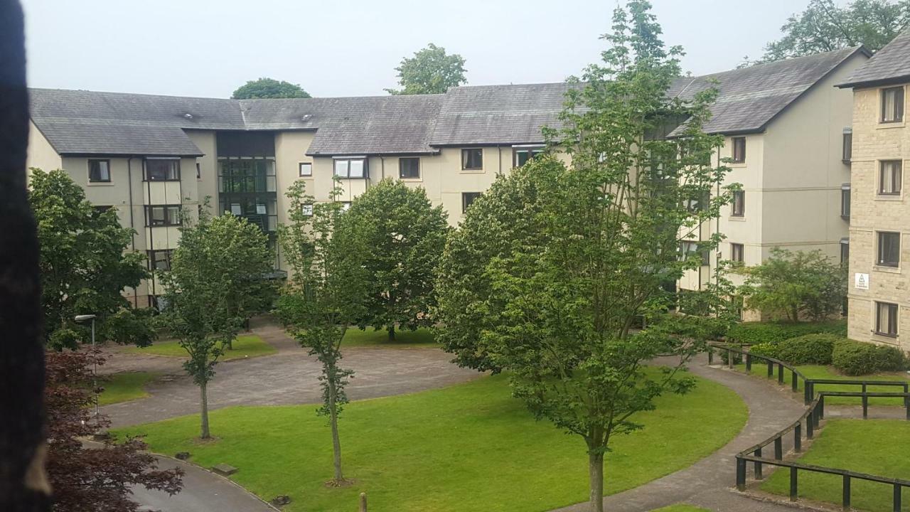 Oxley Hall-Campus Residence Leeds  Buitenkant foto